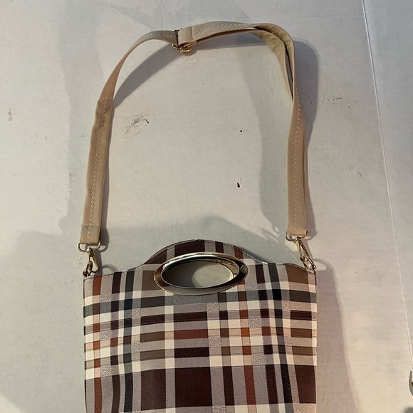 Tote purse, with handles and removable/adjustable shoulder strap. - Picture 6 of 9